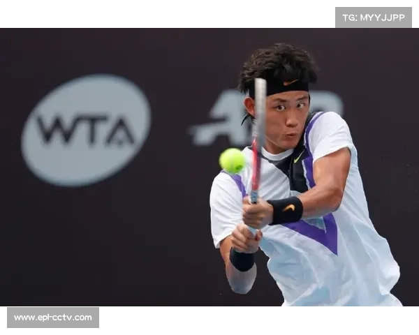 ATP挑战赛布里斯班站中国男网一哥张之臻6-2、6-4击败博尔特夺冠